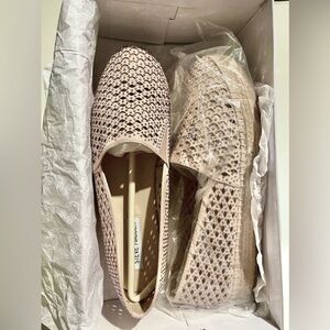 RARE STEVE MADDEN FLAT ESPADRILLE W RHINESTONES PRETTY BLUSH SLIP ON SIZE 8.5